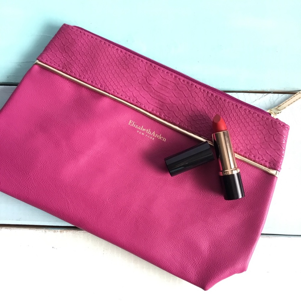 New Lip Stick & Bag Elizabeth Arden